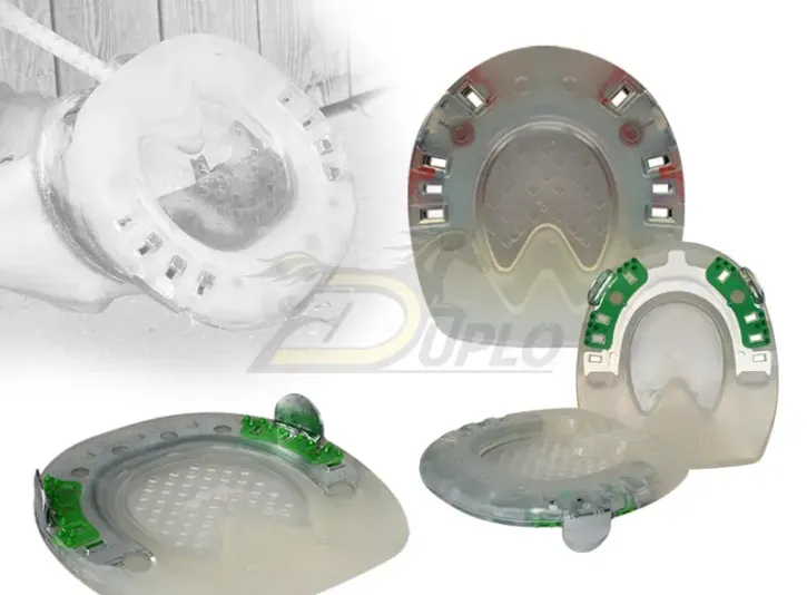 Ferrure composite avec pinçons et sole fermée