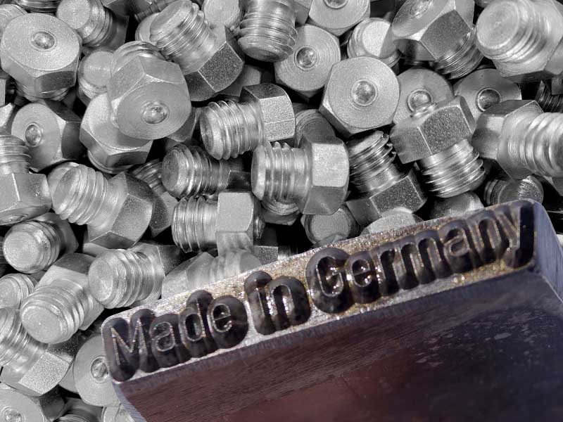 crampons Made in Germany