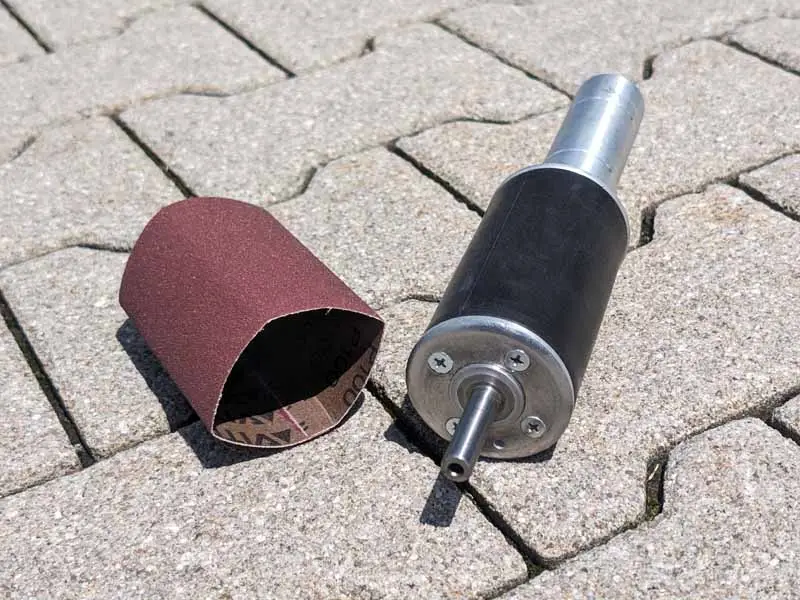 Hoof Buffer mit passendem Schleifband.