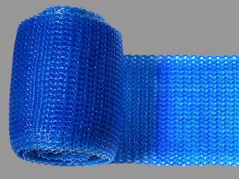 Cast-Bandage bzw. Fiberglasstützverband für einen Cast-Beschlag am Huf