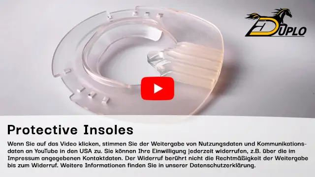 Seitlicher Blick auf eine Kunststoff Einlegesohle für Hufeisen.